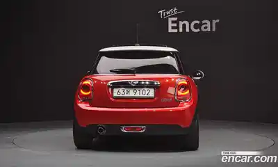 Mini Cooper 2015 1.5 Автомат в Москве № 226962, миниатюра 4