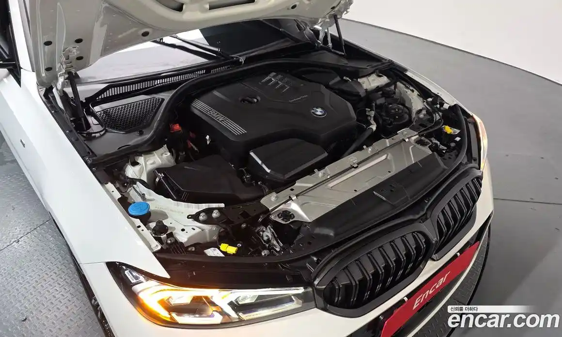 BMW 3-Series 2024 2.0 Автомат в Москве № 228326, фото 2