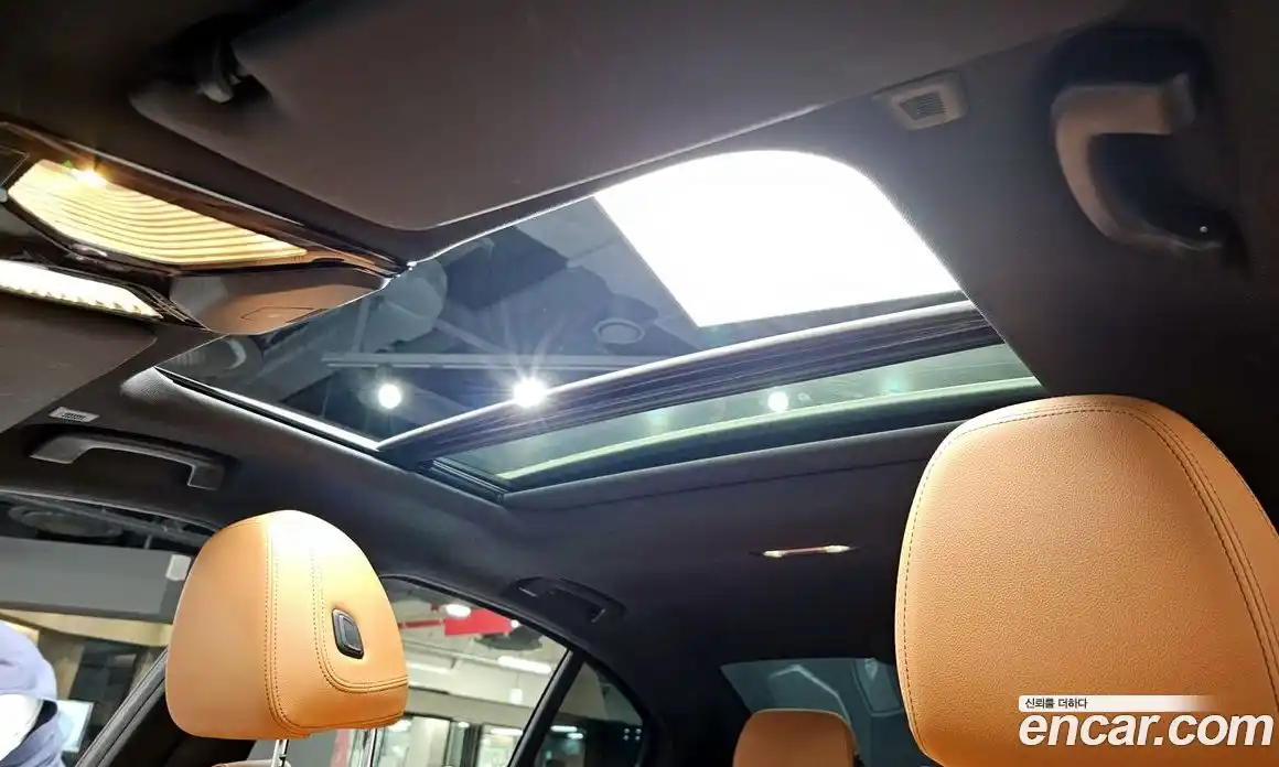 BMW 3-Series 2024 2.0 Автомат в Москве № 228326, фото 4