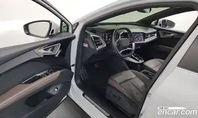 Audi Q4 e-tron 2023 0.2 Автомат в Москве № 230026, миниатюра 10
