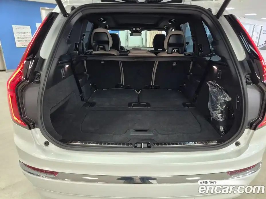 Volvo XC90 2026 2.0 Автомат в Москве № 230730, фото 16