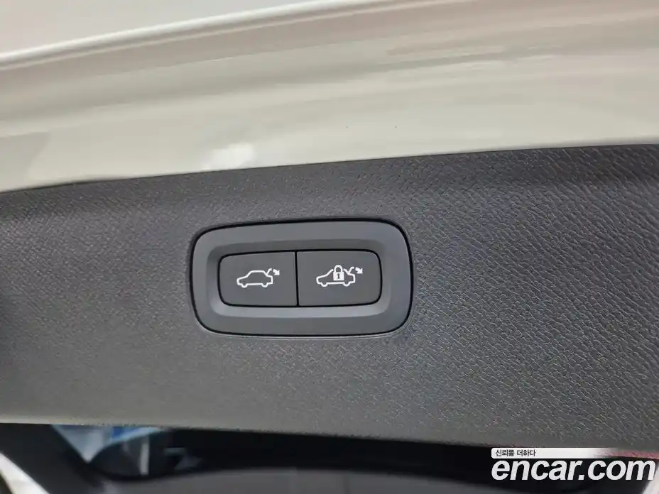 Volvo XC90 2026 2.0 Автомат в Москве № 230730, фото 17