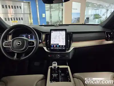 Volvo XC90 2026 2.0 Автомат в Москве № 230730, миниатюра 7