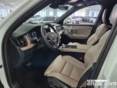 Volvo XC90 2026 2.0 Автомат в Москве № 230730, миниатюра 10