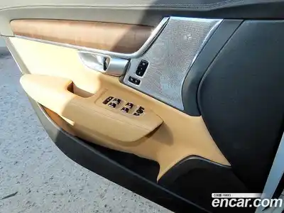 Volvo S90 2024 2.0 Автомат в Москве № 230833, миниатюра 11