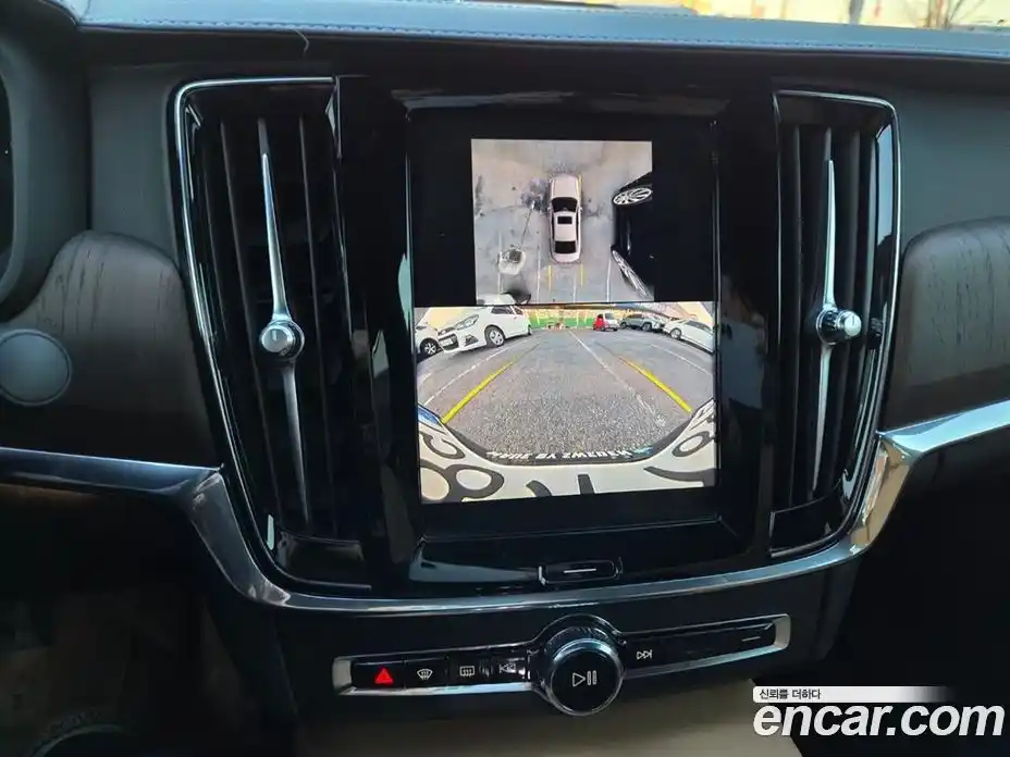 Volvo S90 2024 2.0 Автомат в Москве № 230833, фото 13