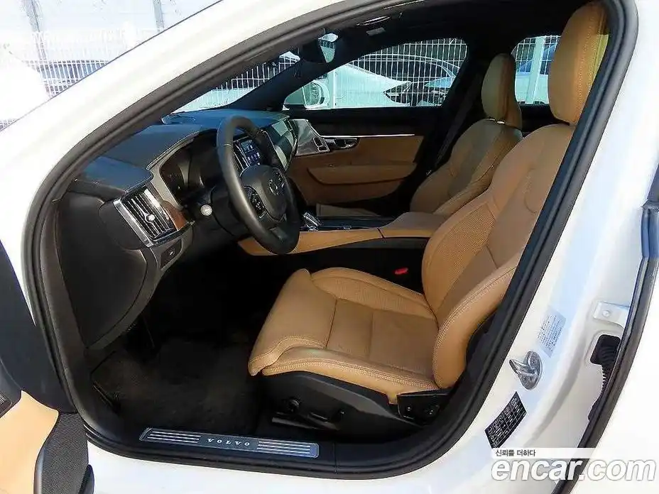 Volvo S90 2024 2.0 Автомат в Москве № 230833, фото 5