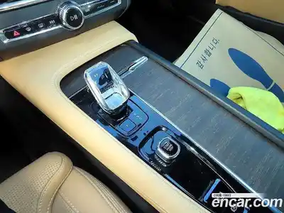 Volvo S90 2024 2.0 Автомат в Москве № 230833, миниатюра 10