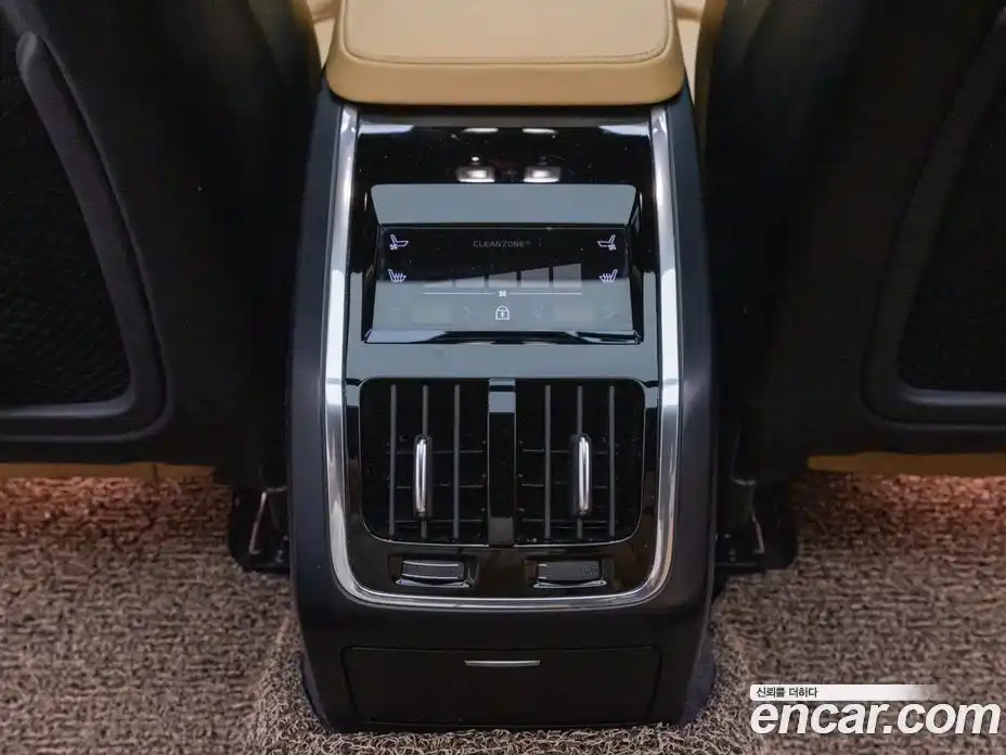 Volvo S90 2024 2.0 Автомат в Москве № 230854, фото 16