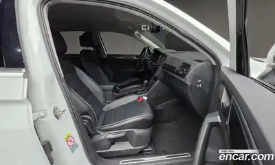 Volkswagen Tiguan, 2020