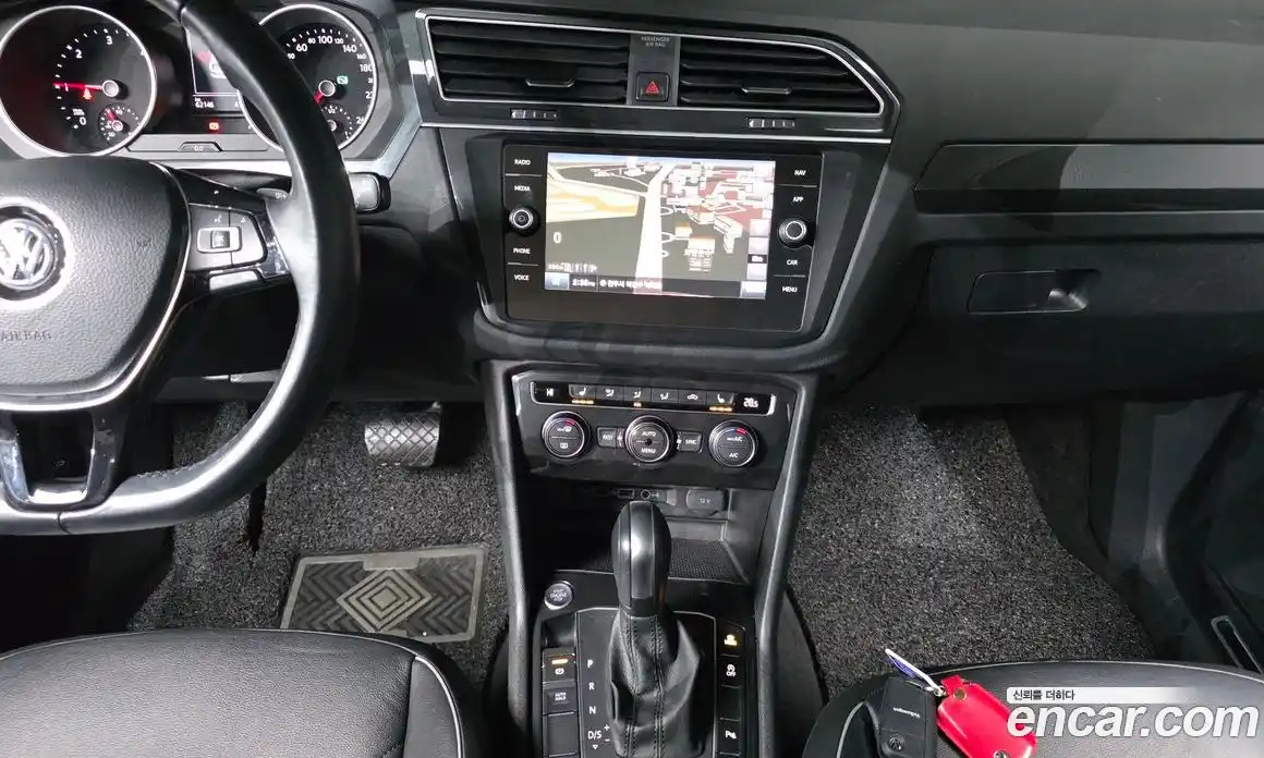 Volkswagen Tiguan 2020 2.0 Автомат в Москве № 232145, фото 12