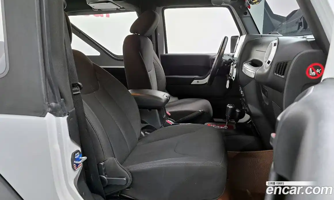 Jeep Wrangler 2017 3.6 Автомат в Москве № 232381, фото 13