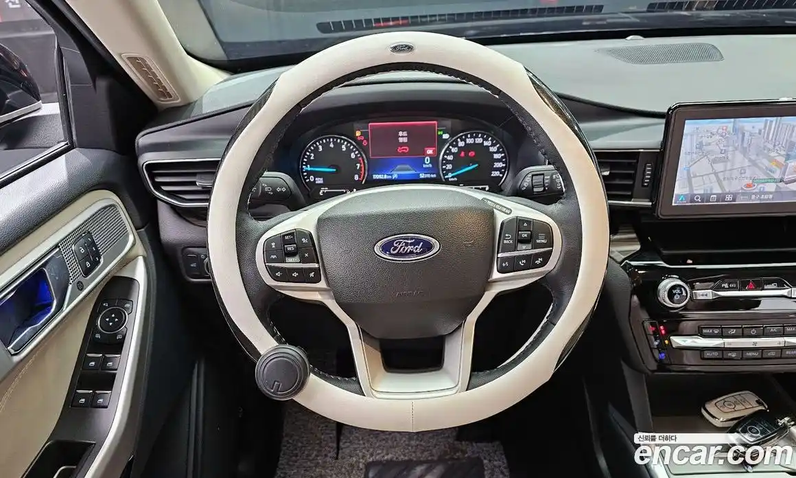 Ford Explorer 2022 2.3 Автомат в Москве № 233132, фото 1