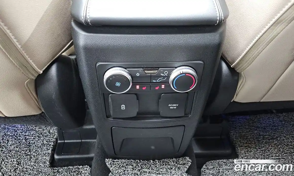 Ford Explorer 2022 2.3 Автомат в Москве № 233132, фото 10