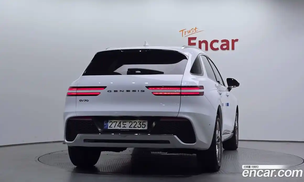 Genesis GV70 2022 2.2 Автомат в Москве № 24135, фото 4