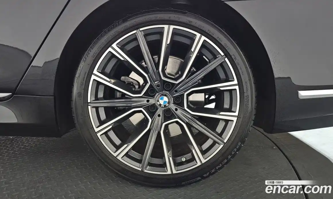 BMW 7-Series 2022 3.0 Автомат в Москве № 248298, фото 11