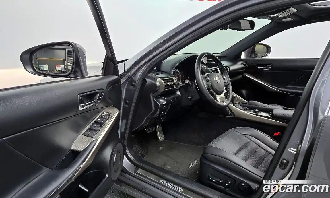 Lexus IS 2014 2.5 Автомат в Москве № 254286, фото 12