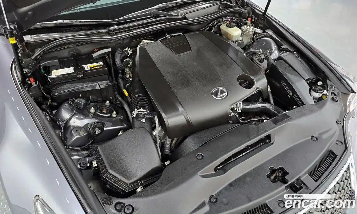 Lexus IS 2014 2.5 Автомат в Москве № 254286, фото 4