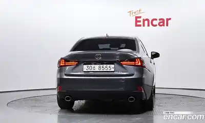 Lexus IS 2014 2.5 Автомат в Москве № 254286, миниатюра 8