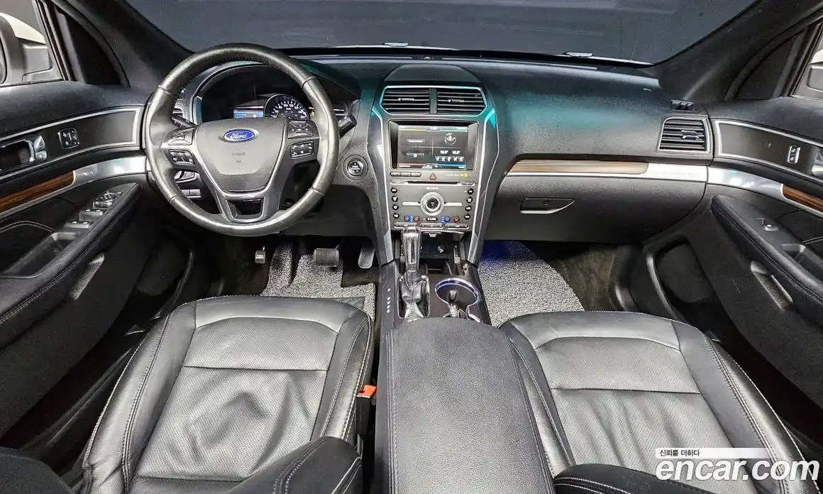 Ford Explorer 2016 2.3 Автомат в Москве № 255551, фото 18