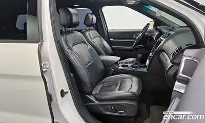 Ford Explorer 2017 2.3 Автомат в Москве № 255634, миниатюра 4