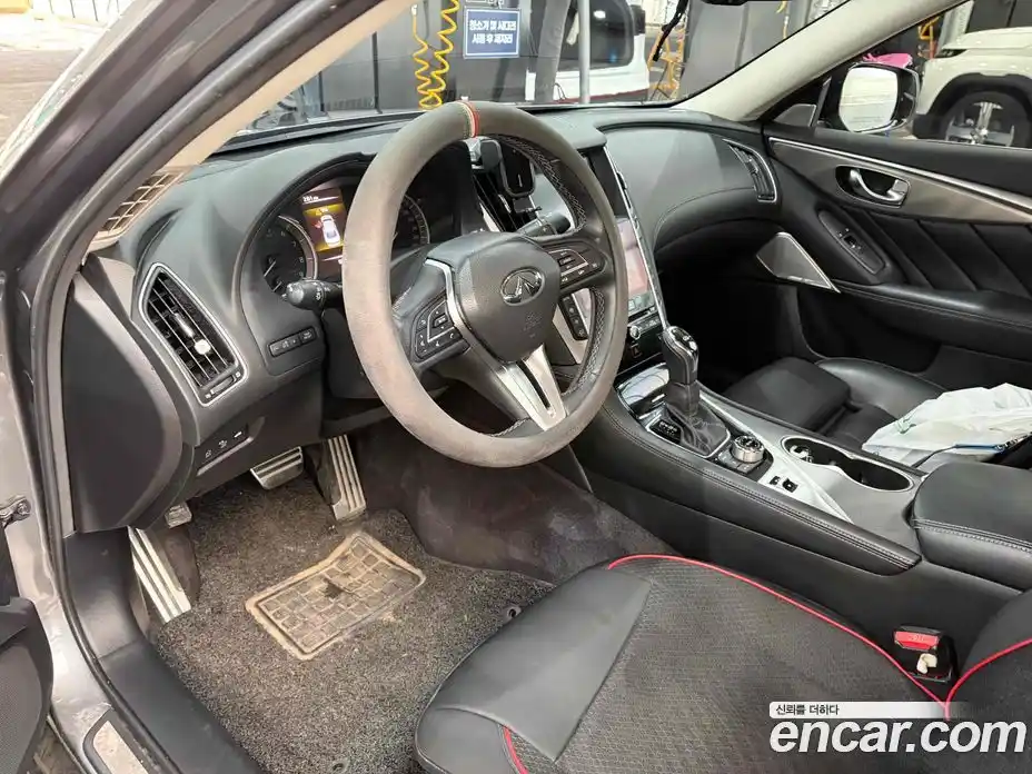 Infiniti Q50 2018 3.5 Автомат в Москве № 256199, фото 14