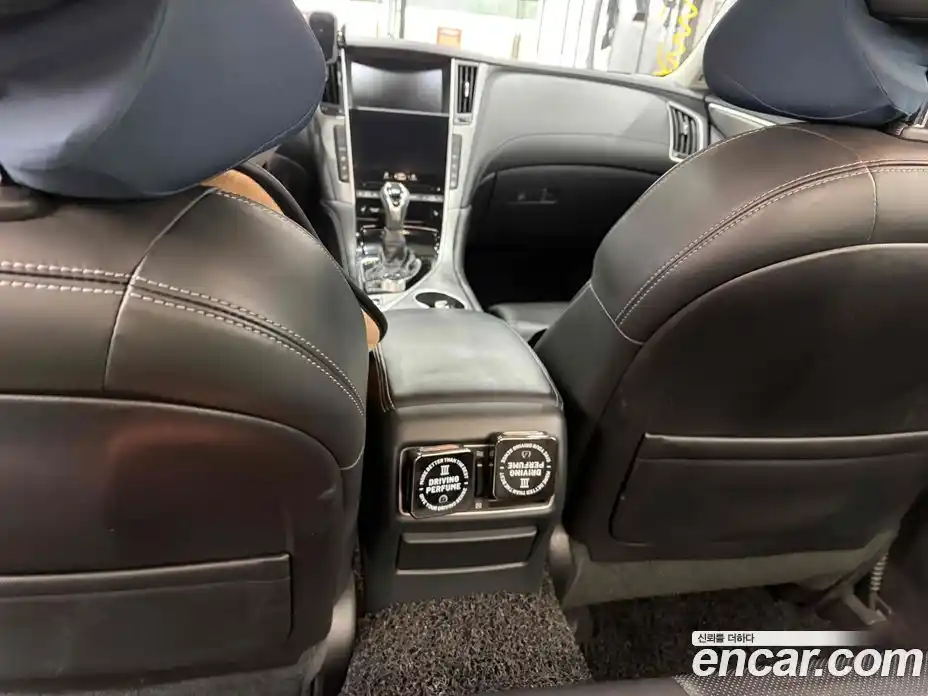 Infiniti Q50 2018 3.5 Автомат в Москве № 256199, фото 17