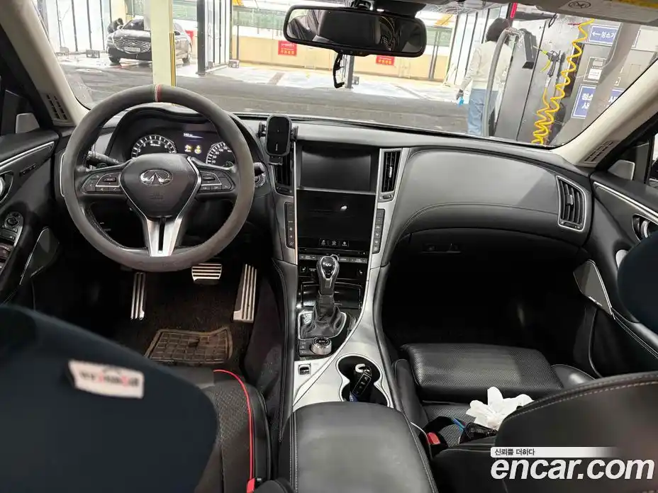 Infiniti Q50 2018 3.5 Автомат в Москве № 256199, фото 18