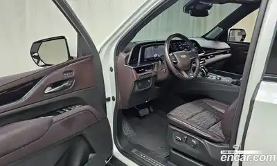 Cadillac Escalade 2023 6.2 Автомат в Москве № 256405, миниатюра 9