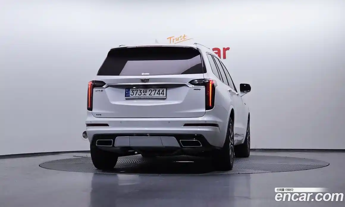Cadillac XT6 2023 3.6 Автомат в Москве № 256438, фото 13