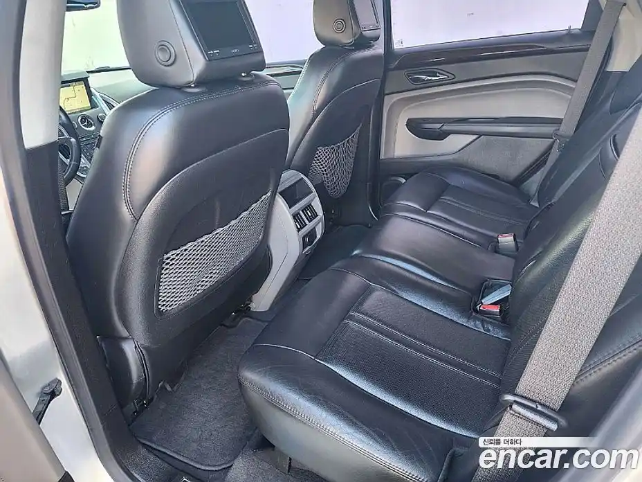 Cadillac SRX 2011 3.0 Автомат в Москве № 256562, фото 16