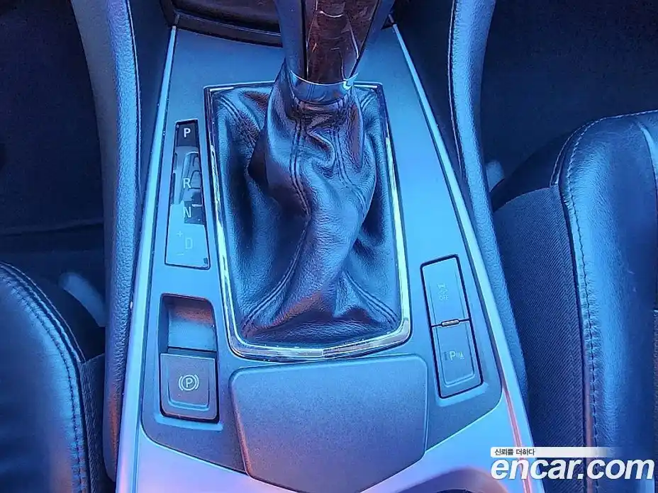 Cadillac SRX 2011 3.0 Автомат в Москве № 256562, фото 4