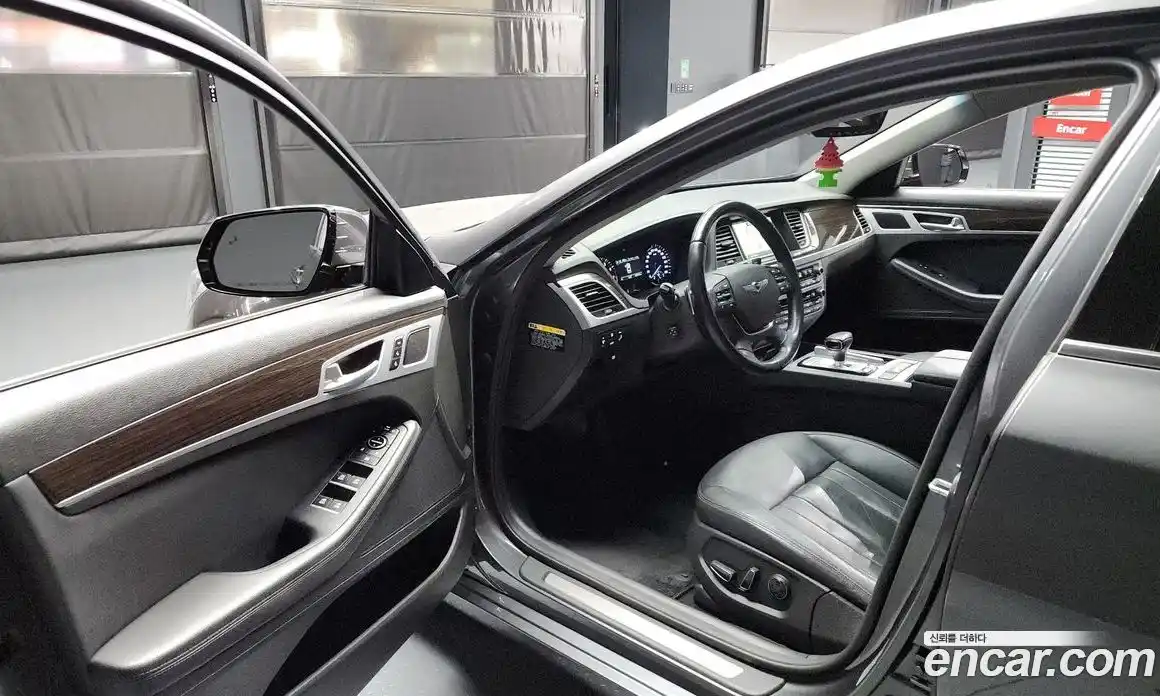Genesis G80 2018 3.3 Автомат в Москве № 26085, фото 3