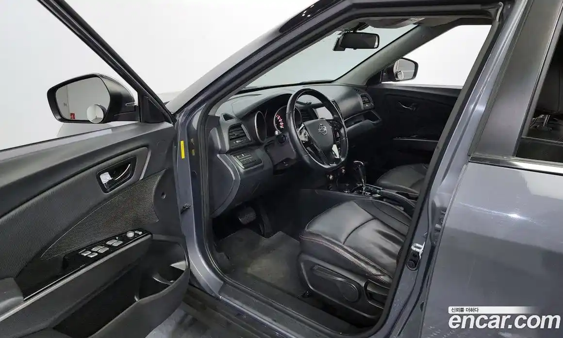 SsangYong TIBOLI 2018 1.6 Автомат в Москве № 26135, фото 5