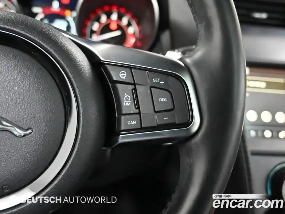 Jaguar F-Type 2019 2.0 Автомат в Москве № 264730, фото 18