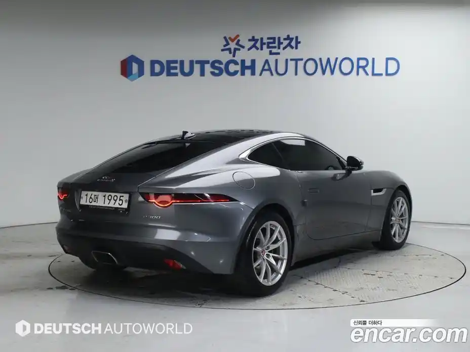 Jaguar F-Type 2019 2.0 Автомат в Москве № 264730, фото 3