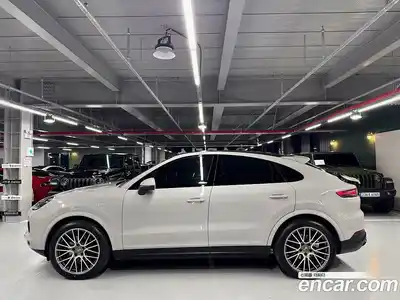 Porsche Cayenne 2022 3.0 Автомат в Москве № 270359, миниатюра 4
