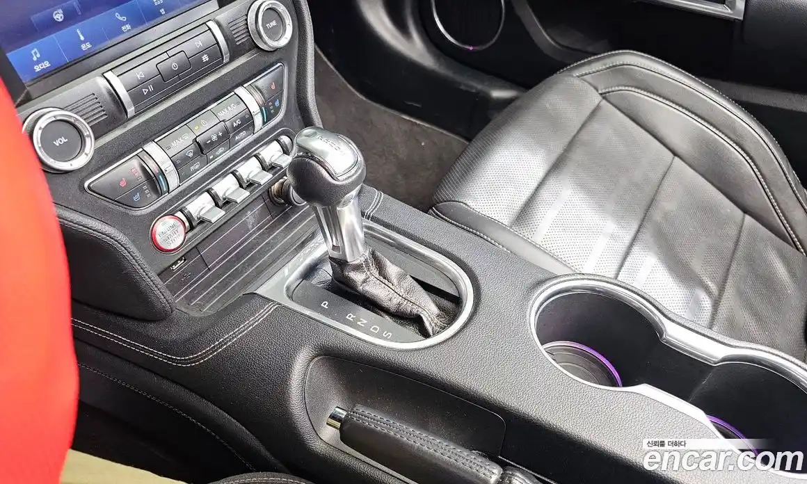 Ford Mustang 2020 2.3 Автомат в Москве № 271216, фото 18