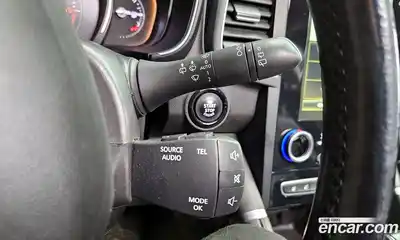 Renault QM6 2017 2.0 Автомат в Москве № 275128, миниатюра 2