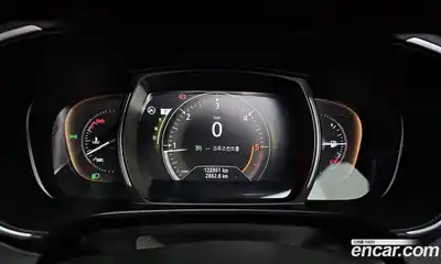 Renault QM6 2017 2.0 Автомат в Москве № 275128, миниатюра 4