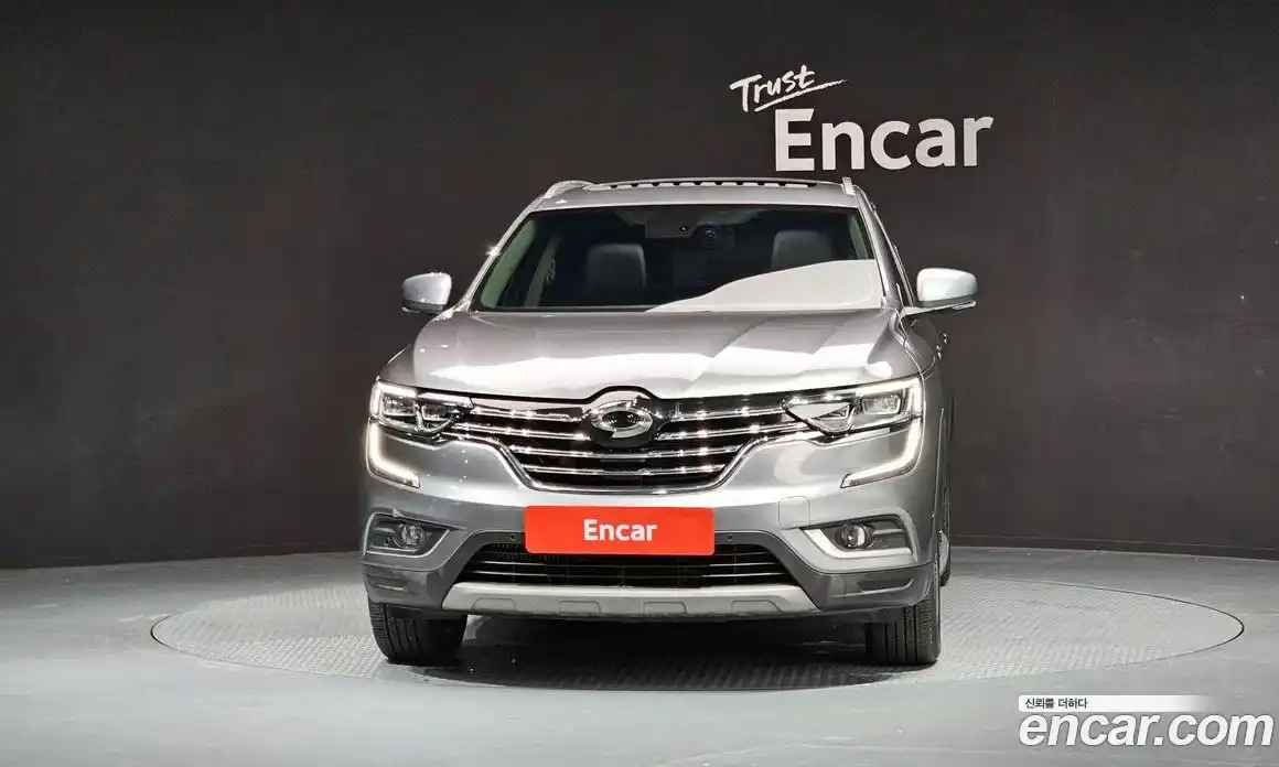 Renault QM6 2017 2.0 Автомат в Москве № 275128, фото 7