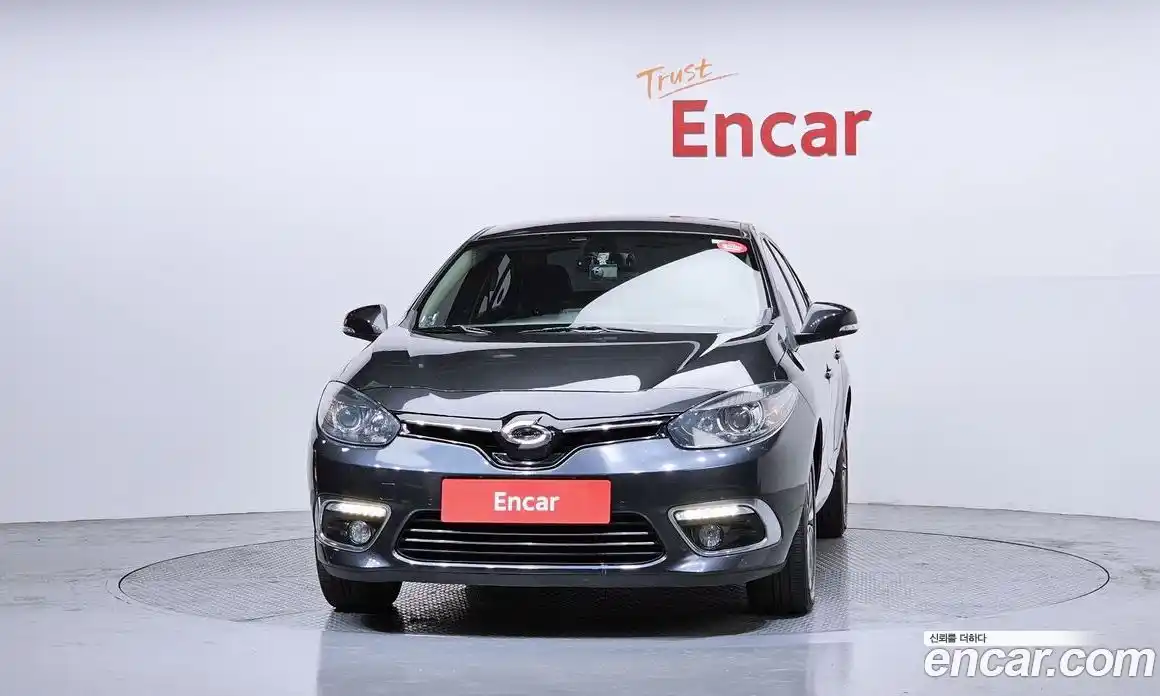 Renault SM3 2015 1.6 Автомат в Москве № 275189, фото 3