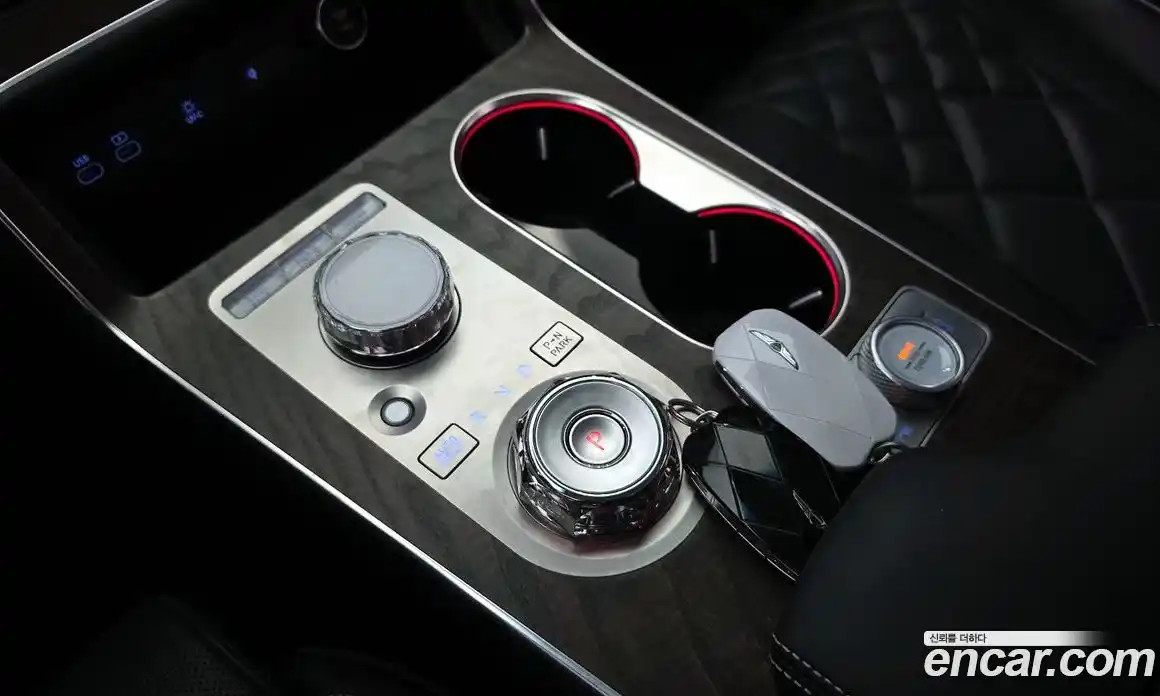 Genesis GV80 2024 2.5 Автомат в Москве № 27746, фото 14