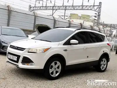Ford Escape, 2015
