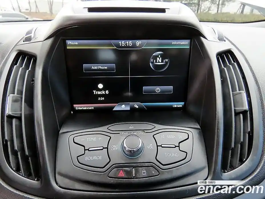 Ford Escape 2015 2.0 Автомат в Москве № 282115, фото 14