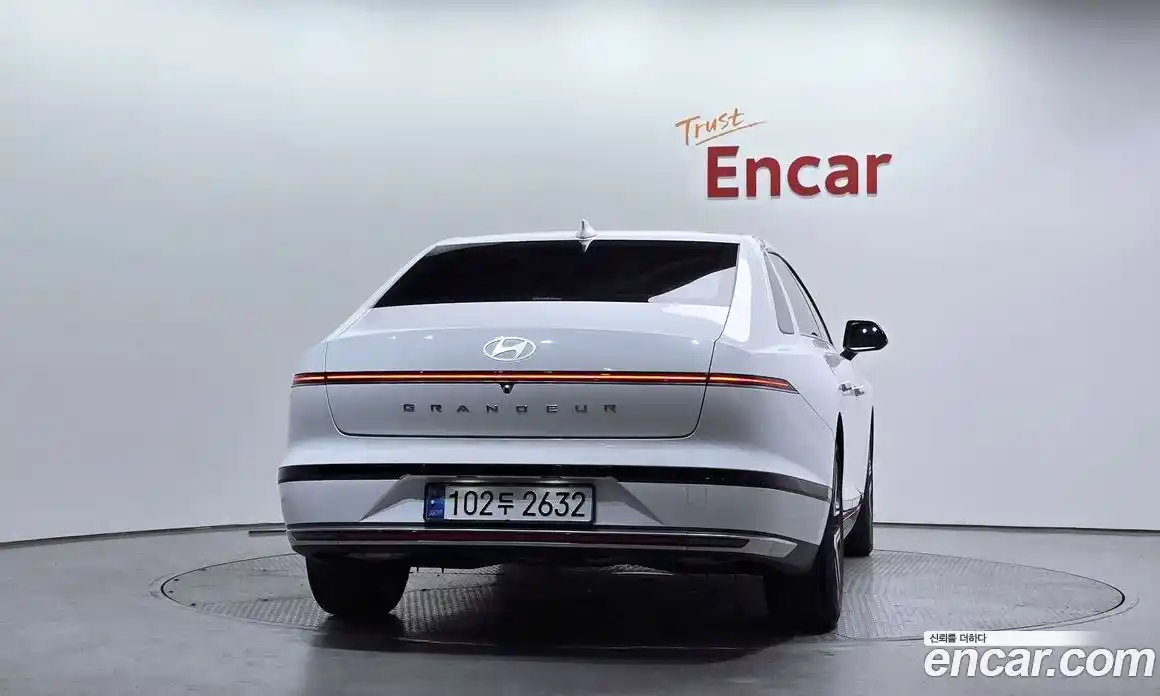 Hyundai Grandeur 2023 1.6 Автомат в Москве № 283177, фото 13