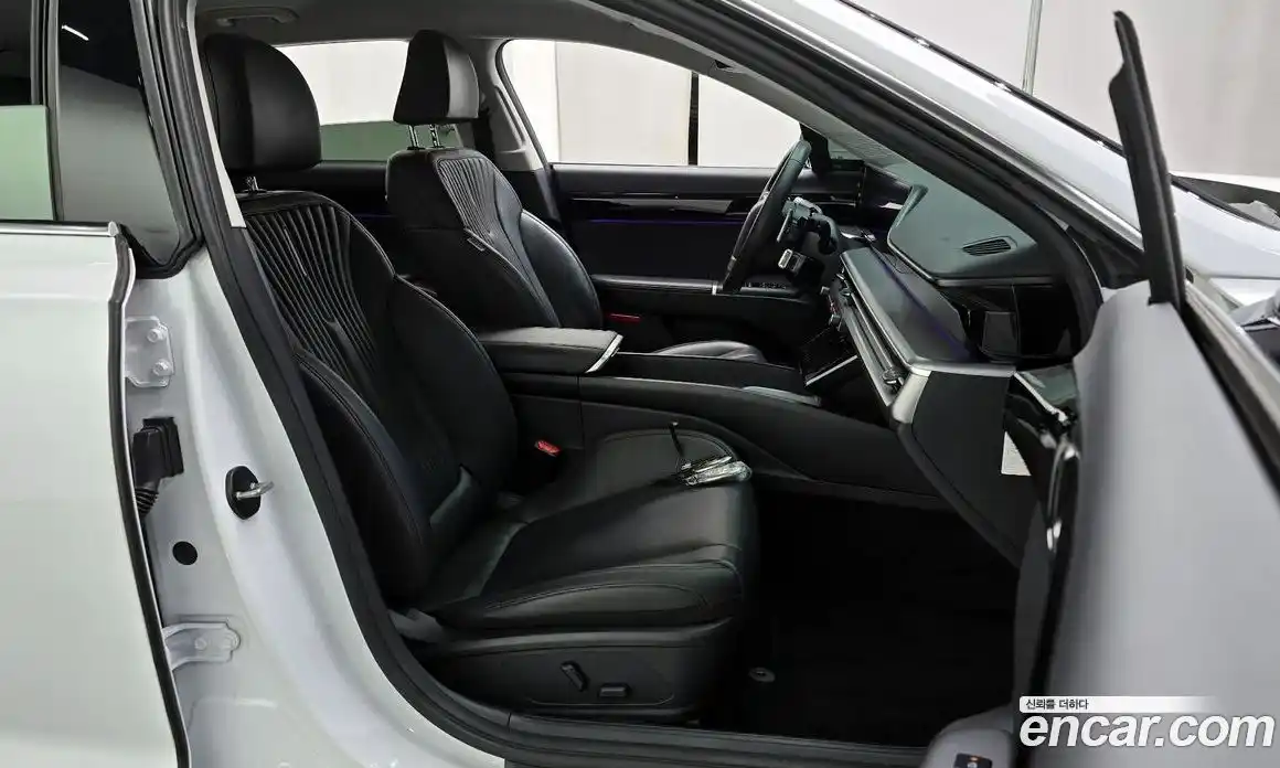 Hyundai Grandeur 2023 1.6 Автомат в Москве № 283177, фото 7