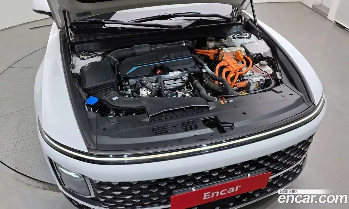 Hyundai Grandeur 2023 1.6 Автомат в Москве № 283177, фото 8