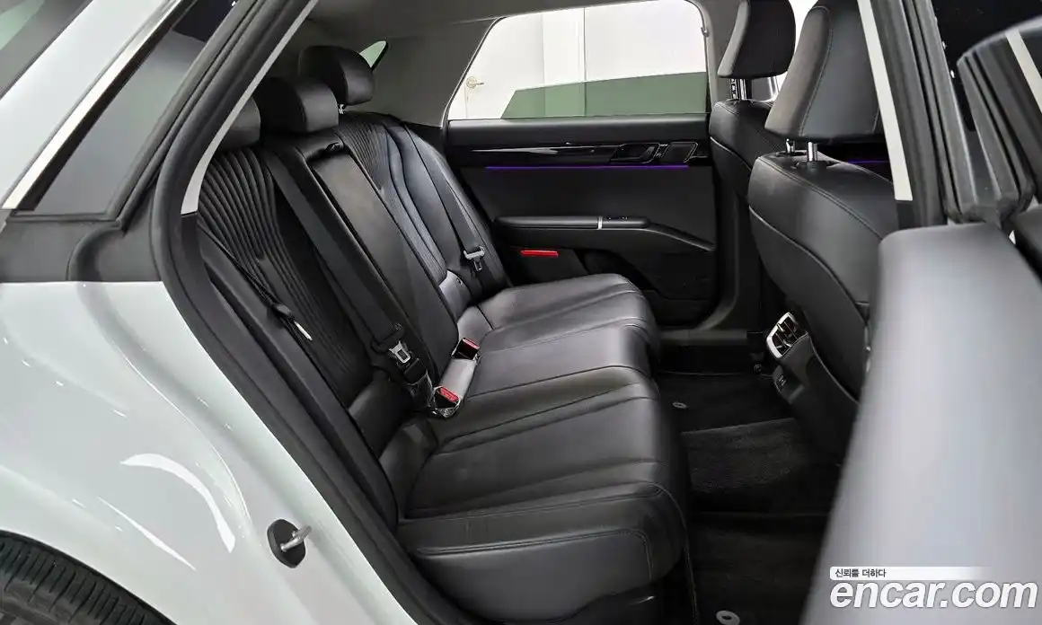 Hyundai Grandeur 2023 1.6 Автомат в Москве № 283177, фото 9