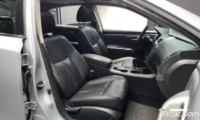 Nissan Altima 2013 2.5 Автомат в Москве № 285045, миниатюра 12